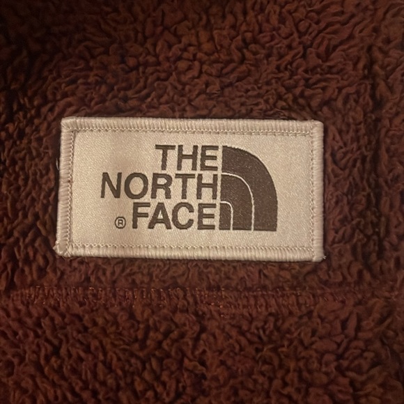 North Face Woman’s Vest - Picture 2 of 8